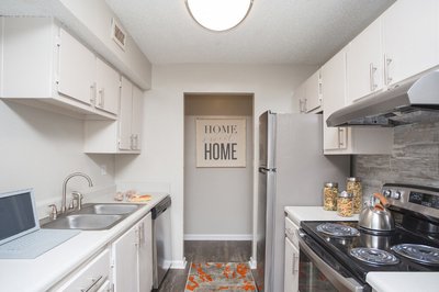 interior view at City Park Apartments located in Atlanta, GA