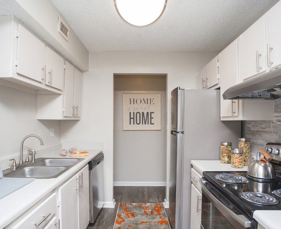 interior view at City Park Apartments located in Atlanta, GA